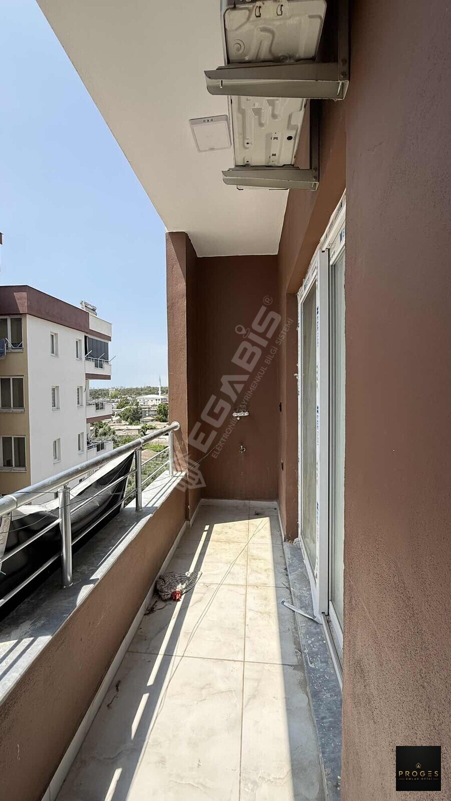 PROGES'TEN ARPAÇBAHŞİŞ'TE HAVUZLU SİTE İÇERİSİNDE 1+1 SATILIK - 7