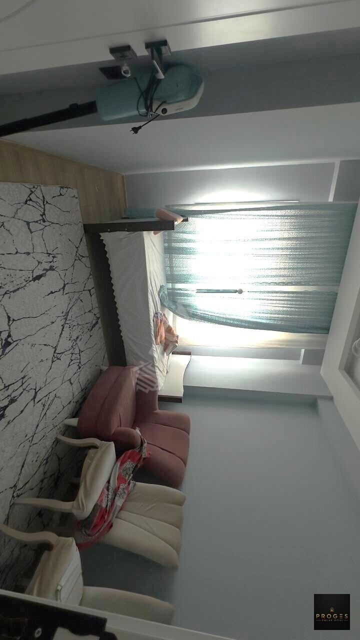 PROGES'TEN ARPAÇBAHŞİŞ'TE HAVUZLU SİTEDE 2+1 EŞYALI SATILIK - 8