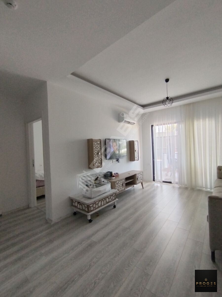 ERDEMLİ TÖMÜKTE HAVUZLU SİTEDE SATILIK 1+1 FULL EŞYALI YAZLIK - 5