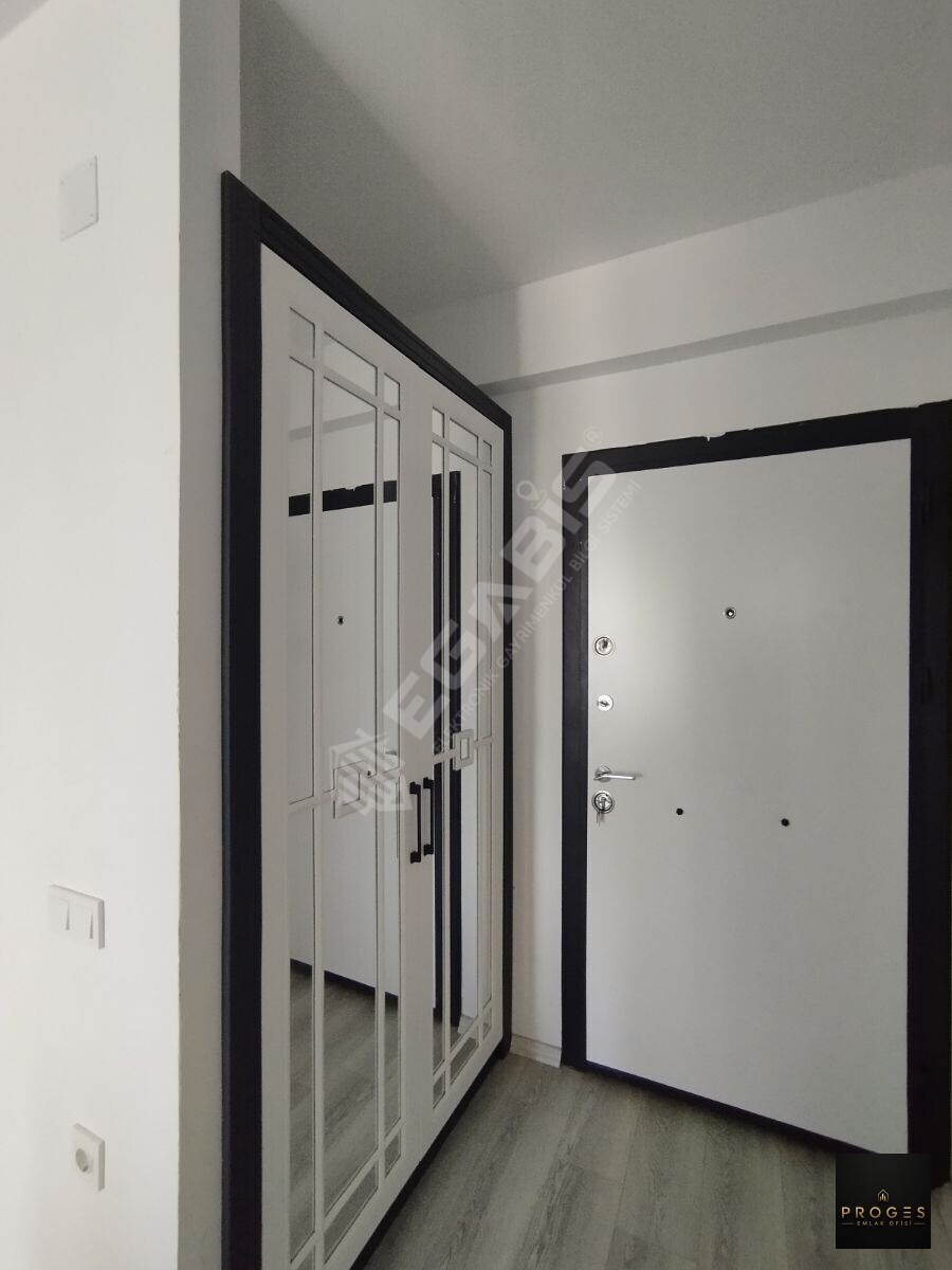 ERDEMLİ TÖMÜKTE HAVUZLU SİTEDE SATILIK 1+1 FULL EŞYALI YAZLIK - 10