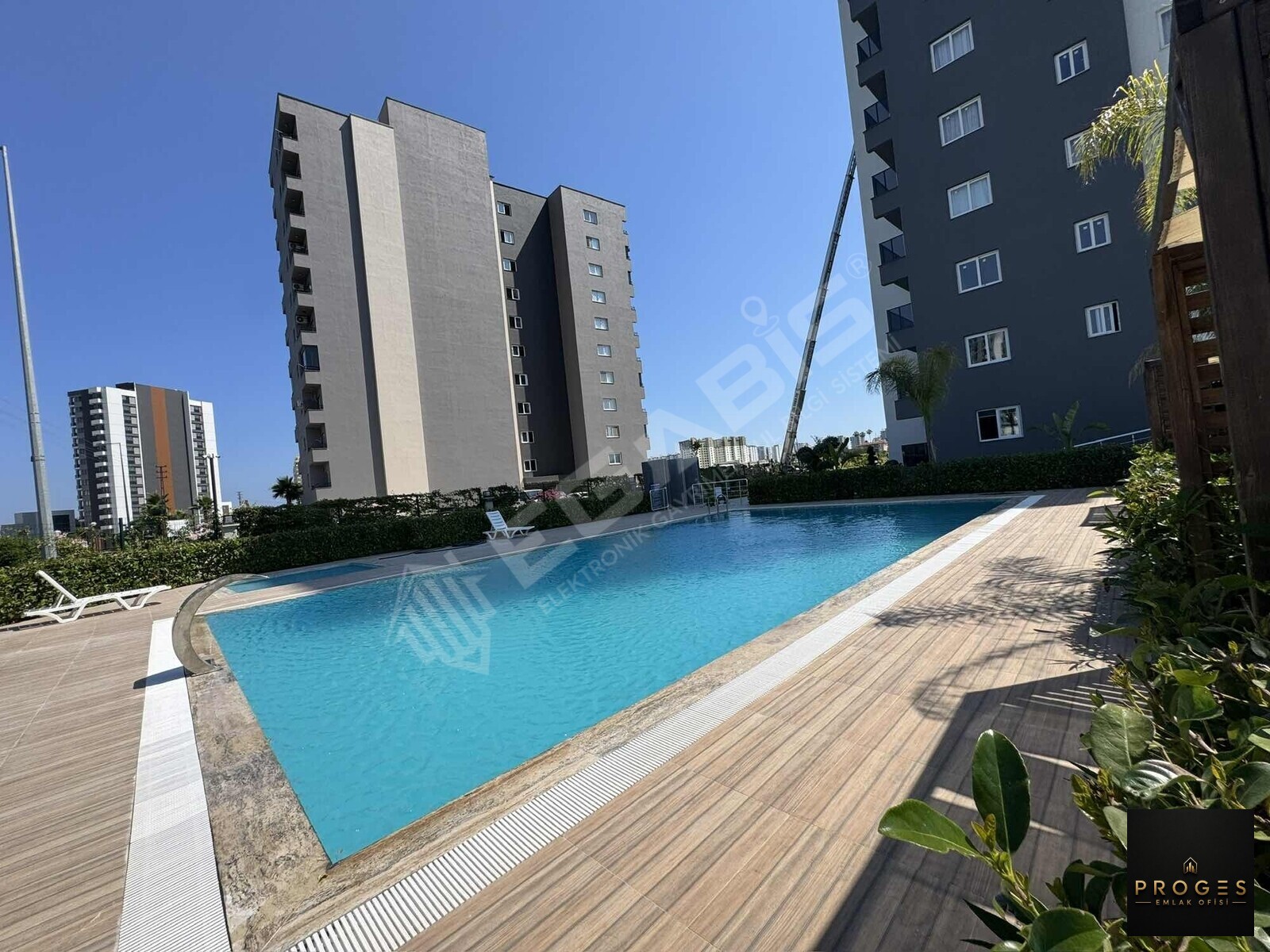 PROGES'TEN ÇEŞMELİDE BAHÇE KATI SATILIK 2+1 - 24