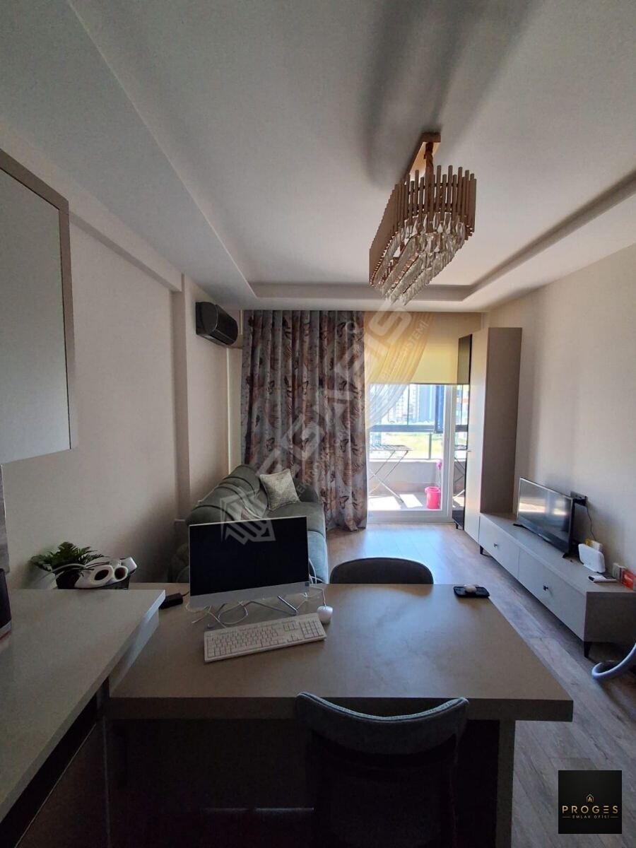 ERDEMLİ ARPAÇBAHŞİŞ MAHALLESİNDE SATILIK 1+1 KISMİ EŞYALI DAİRE - 11
