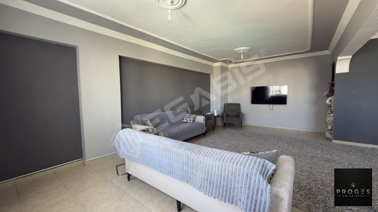 ERDEMLİ TÖMÜKTE HAVUZLU SİTEDE SATILIK 2+1 BAĞIMSIZ MUTFAK DAİRE - 8