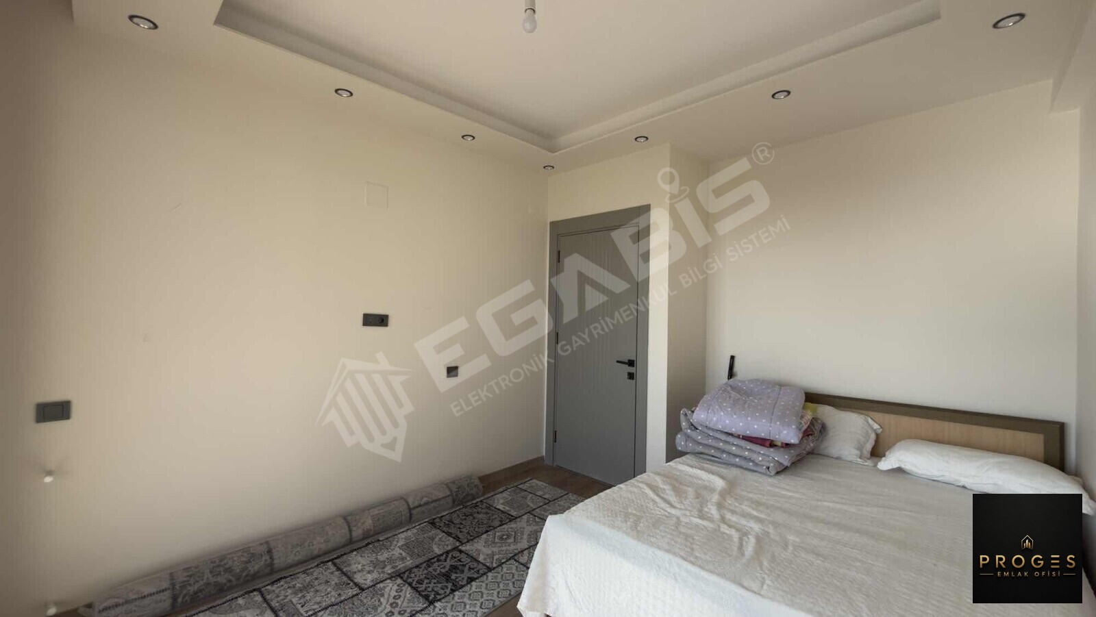 PROGES'TEN TÖMÜK'TE SOSYAL DONATLI 1+1 SATILIK DAİRE - 15