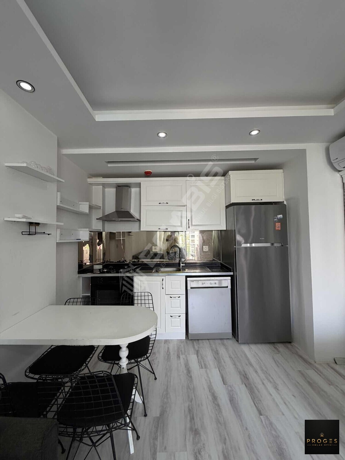 ASİS MARMARİS TATİL KÖYÜNDE HAVUZ CEPHE EŞYALI 1+1 DAİRE - 21