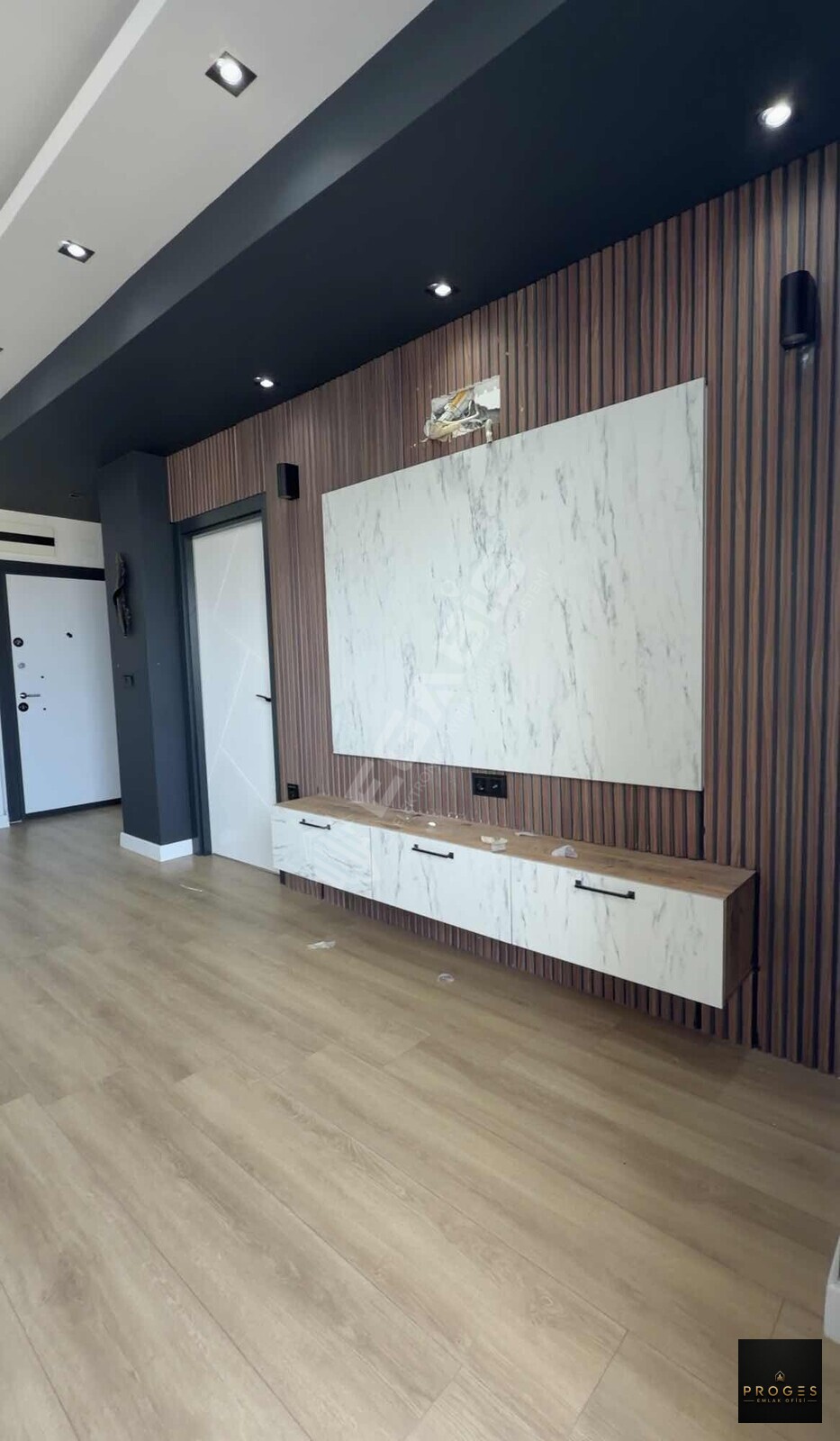 PROGES'TEN ARPAÇBAHŞIŞ MH DENİZ MANZARALI SATILIK 1+1 - 5