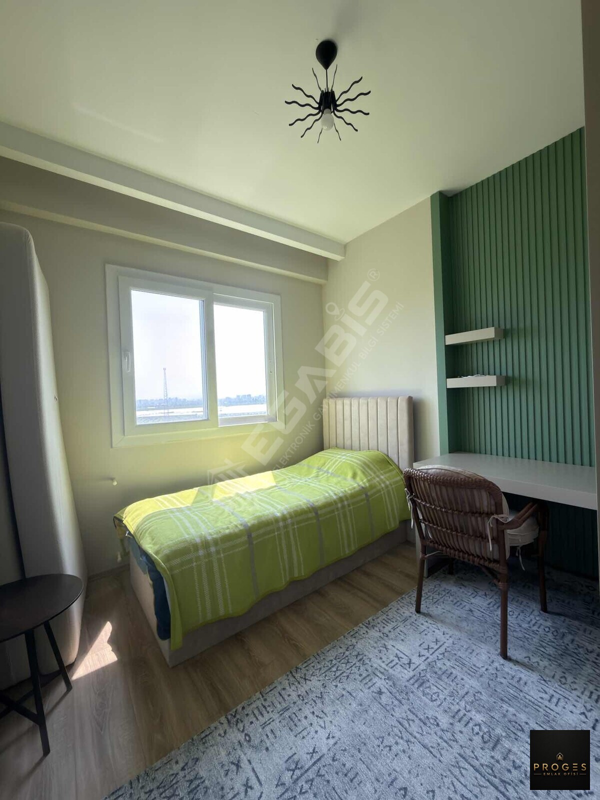 PROGES'TEN ÇEŞMELİDE DENİZ MANZARALI EŞYALI SATILIK 2+1 - 22