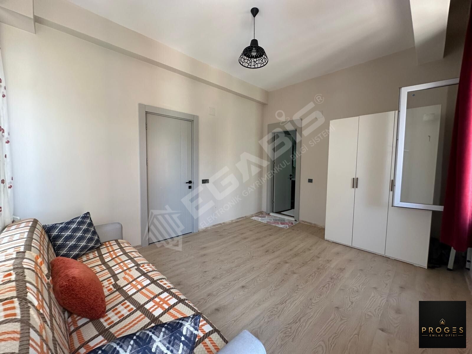 PROGES'TEN TÖMÜKTE 2+1 SATILIK DAİRE - 14