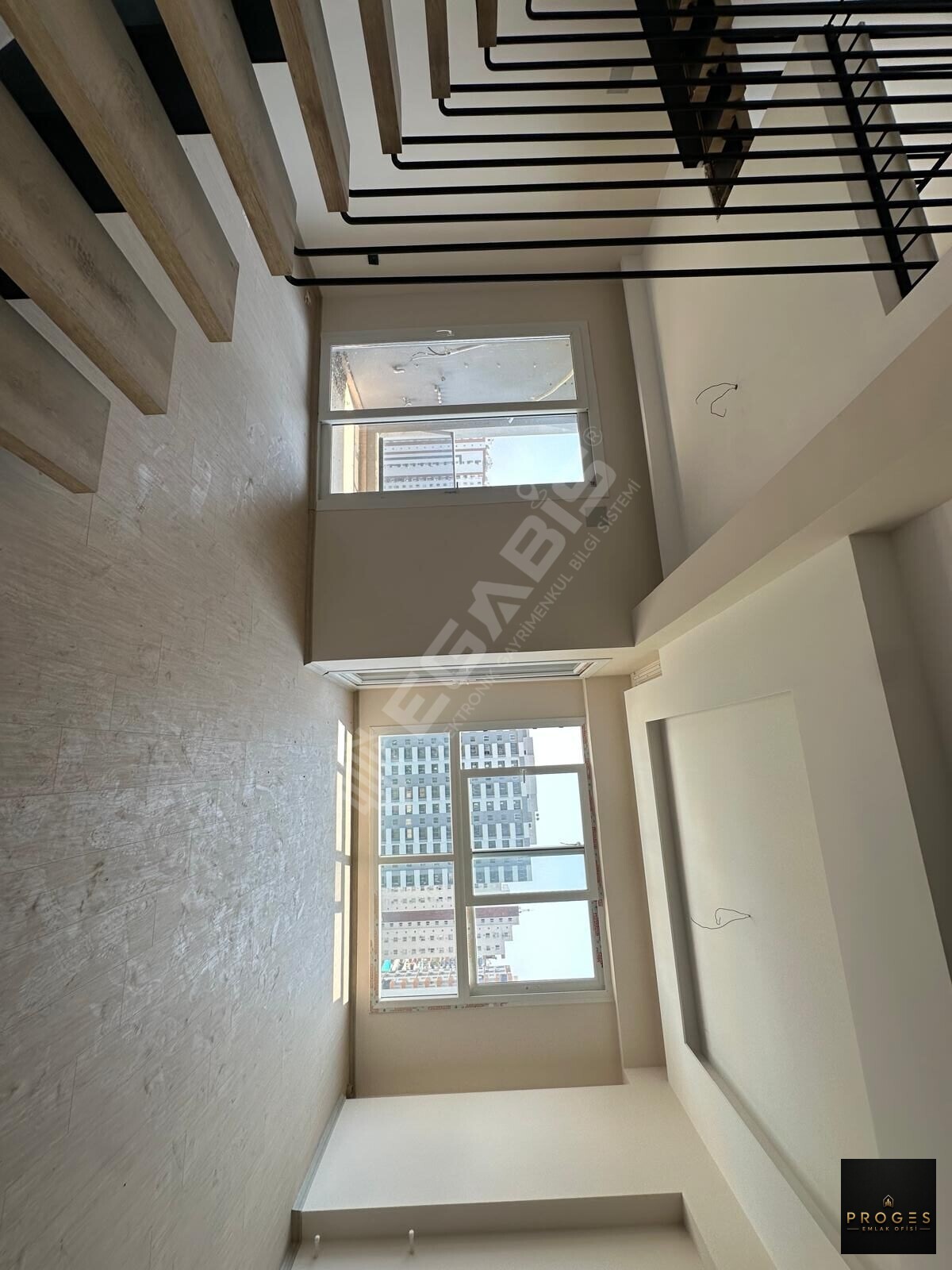 PROGES'TEN ÇESMELİ'DE DUBLEKS 1+1 SATILIK & KİRALIK DAİRE - 3