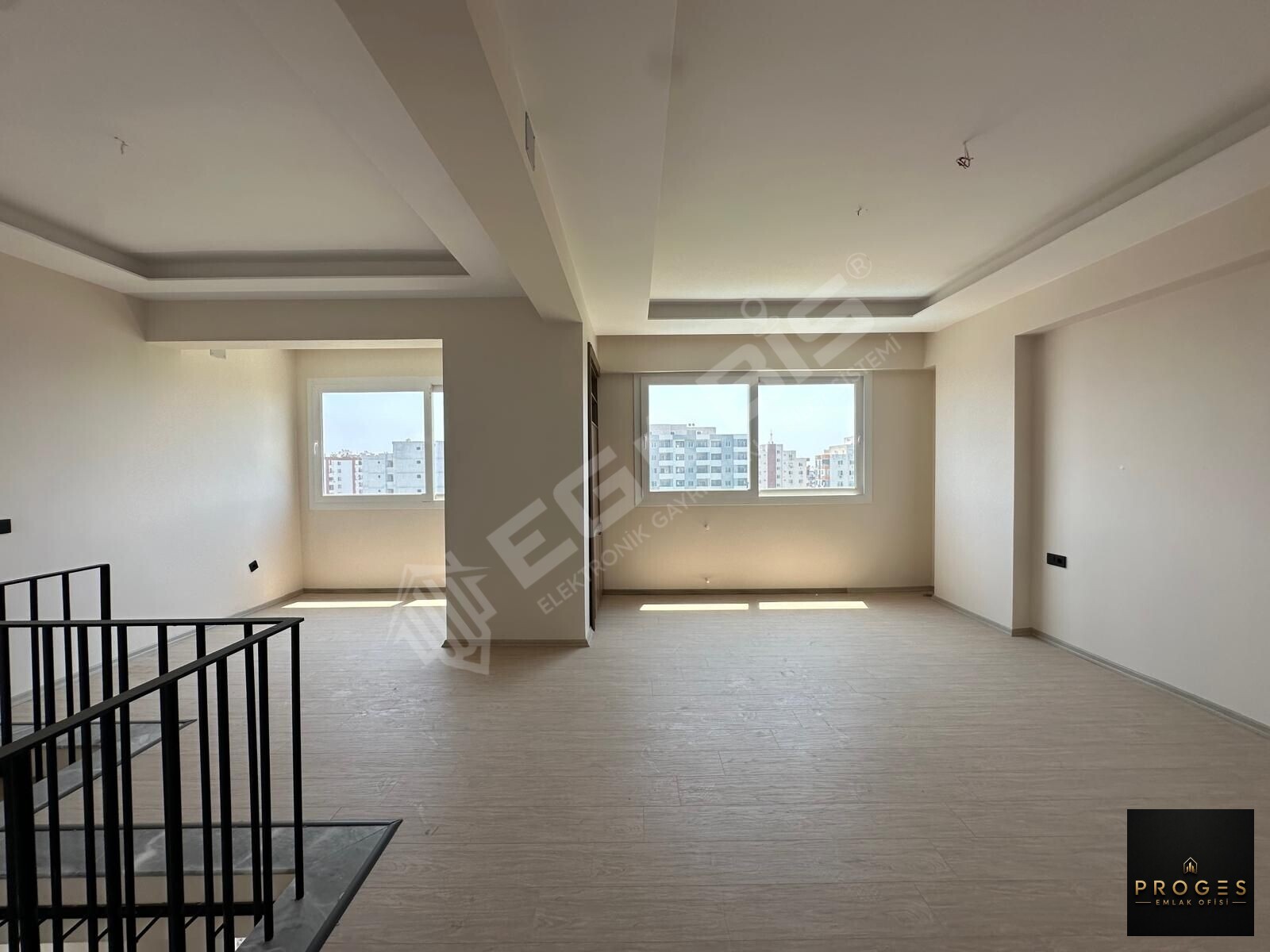 PROGES'TEN ÇESMELİ'DE DUBLEKS 1+1 SATILIK & KİRALIK DAİRE - 5