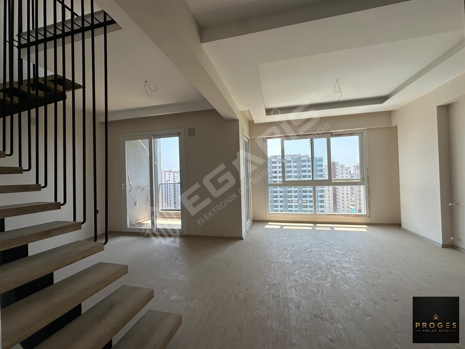 PROGES'TEN ÇESMELİ'DE DUBLEKS 1+1 SATILIK & KİRALIK DAİRE - 7