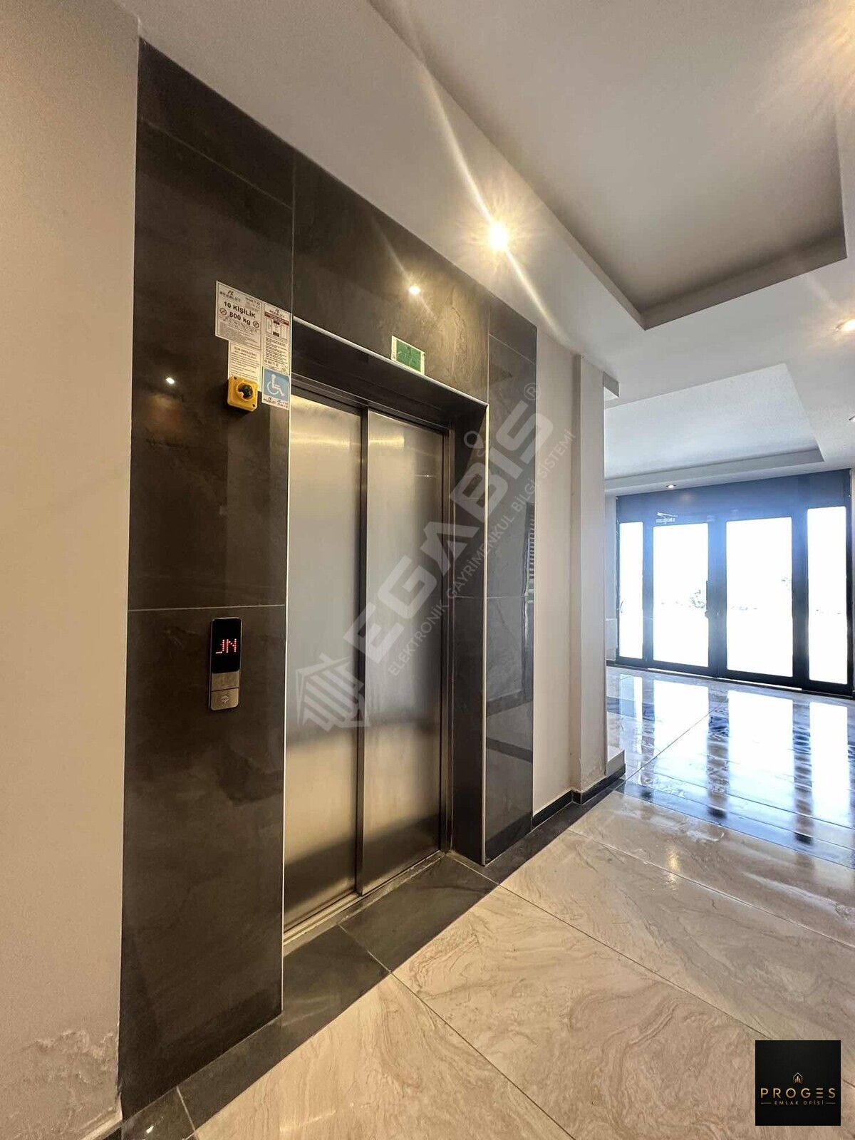 PROGESTEN PLAJA 300mt 3 CEPHELİ FULL DENİZ MANZARALI SATILIK 1+1 - 21