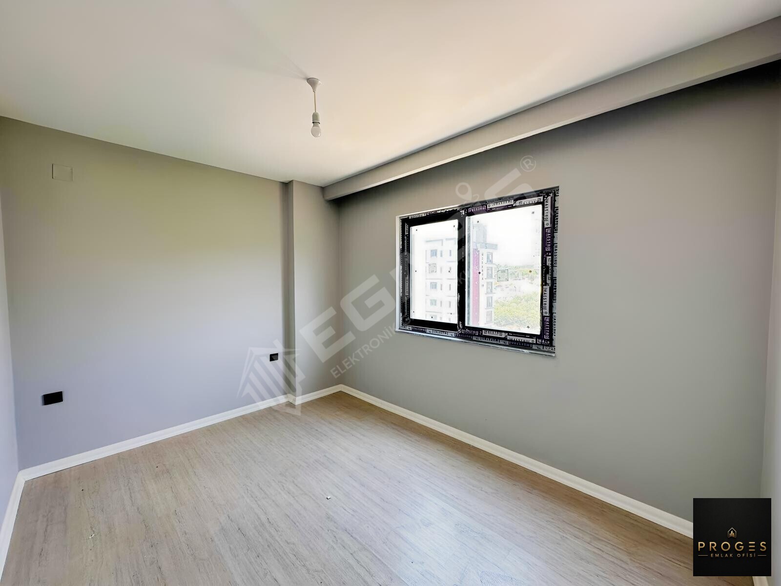 PROGESTEN PLAJA 300mt 3 CEPHELİ FULL DENİZ MANZARALI SATILIK 1+1 - 14