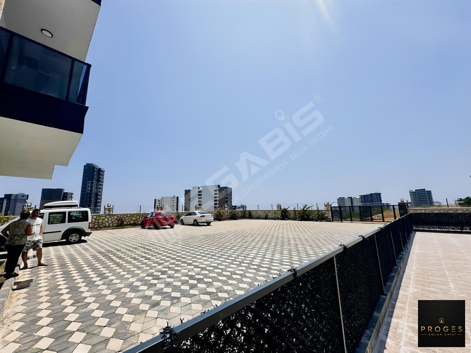 PROGESTEN PLAJA 300mt 3 CEPHELİ FULL DENİZ MANZARALI SATILIK 1+1 - 25