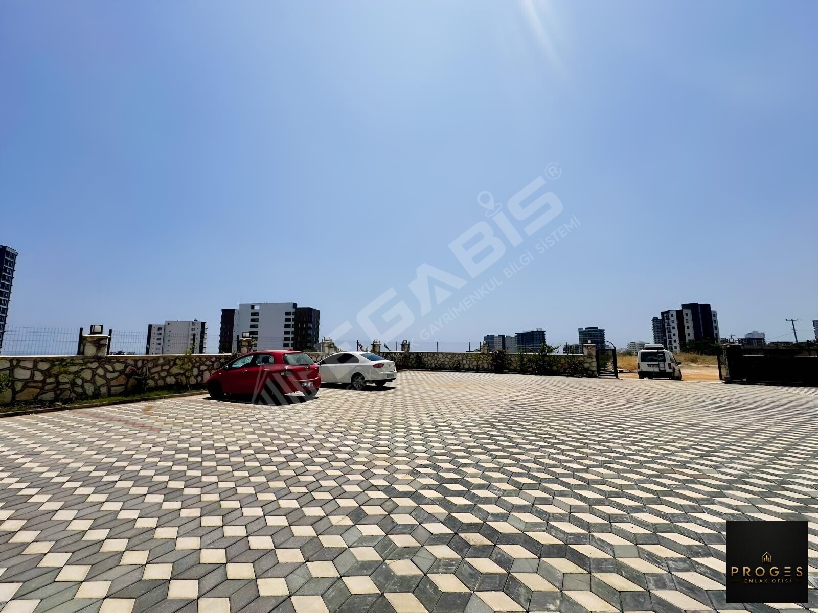 PROGESTEN PLAJA 300mt 3 CEPHELİ FULL DENİZ MANZARALI SATILIK 1+1 - 26