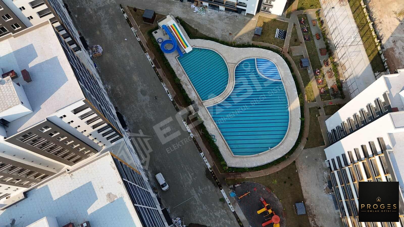 PROGESTEN TÖMÜKTE SOSYAL DONATILI SİTE İÇERİSİNDE 1+1 DAİRELER - 3