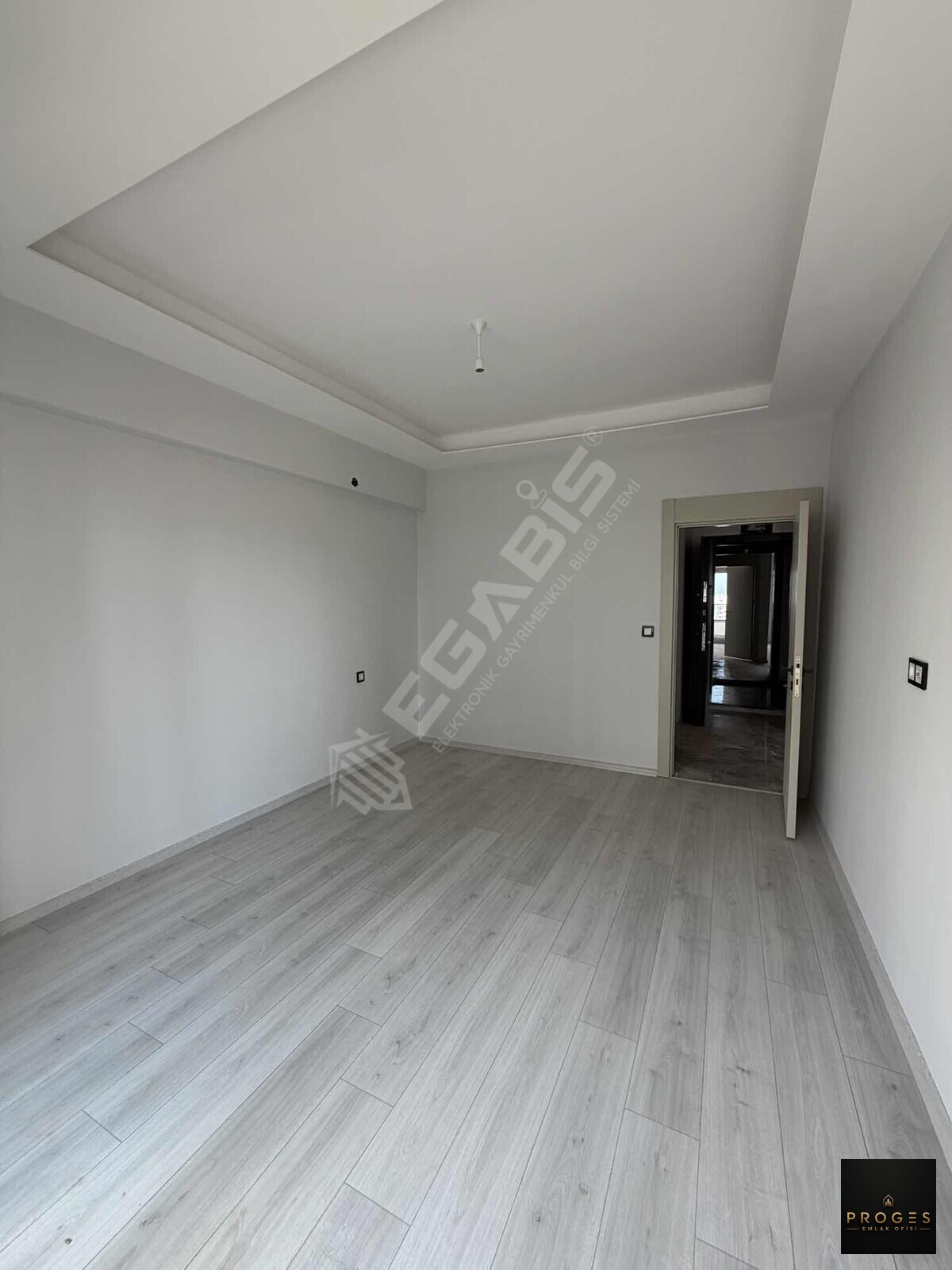 PROGESTEN TÖMÜKTE SOSYAL DONATILI SİTE İÇERİSİNDE 1+1 DAİRELER - 16