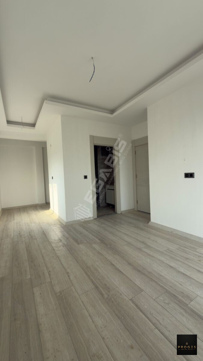 ERDEMLİ ARPAÇBAHŞİŞ MAHALLESİ HAVUZLU SİTEDE KİRALIK 2+1 DAİRE - 16