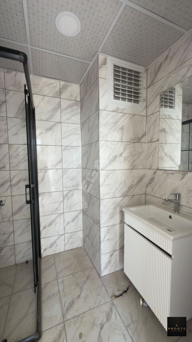 ERDEMLİ ARPAÇBAHŞİŞ MAHALLESİ HAVUZLU SİTEDE KİRALIK 2+1 DAİRE - 17