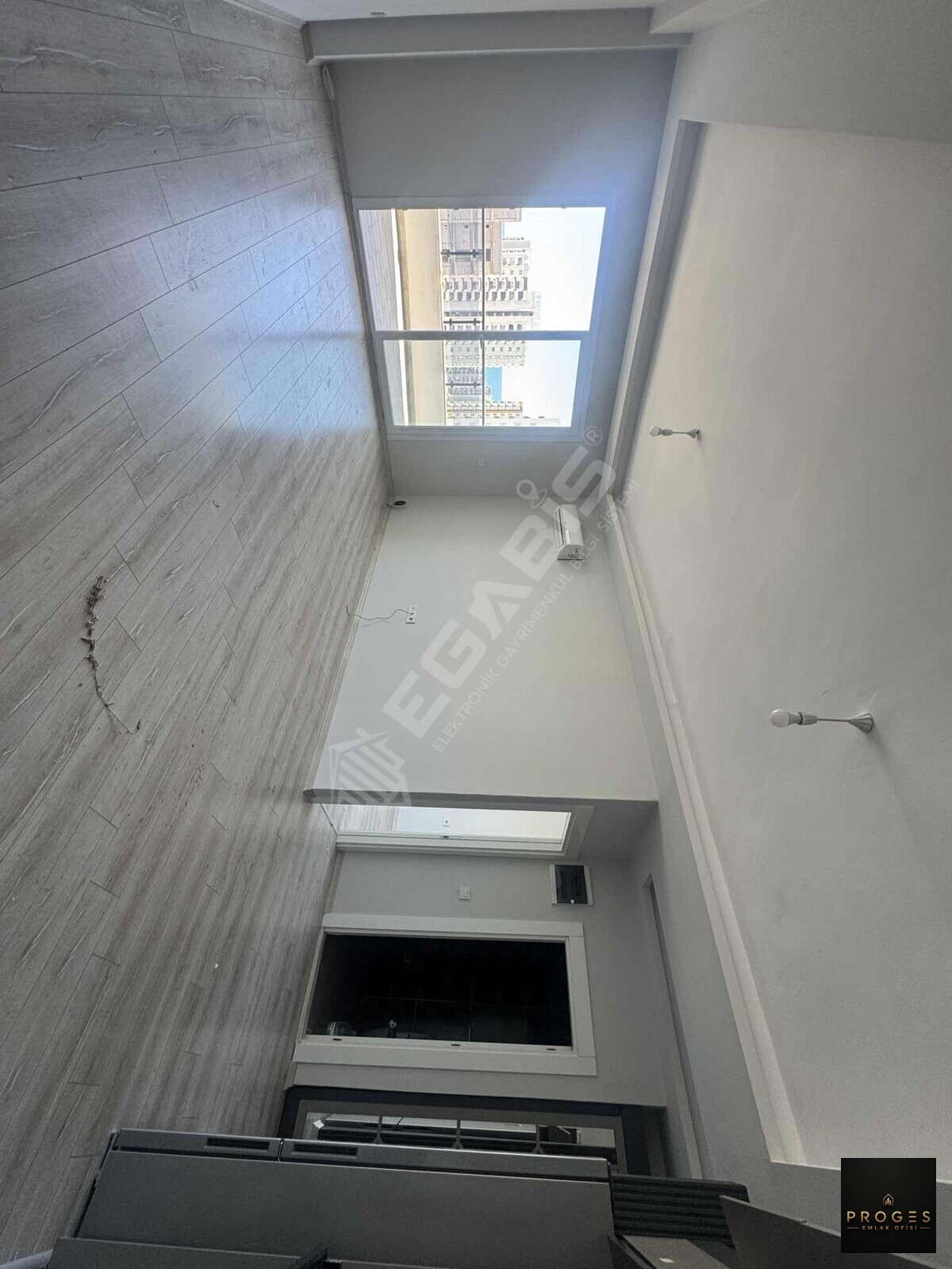PROGES'TEN DENİZ MANZARALI SATILIK 1+1 - 3