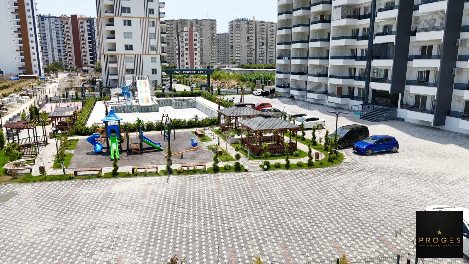 PROGES'TEN TÖMÜK'TE SOSYAL DONATLI 2+1 SATILIK DAİRE - 6