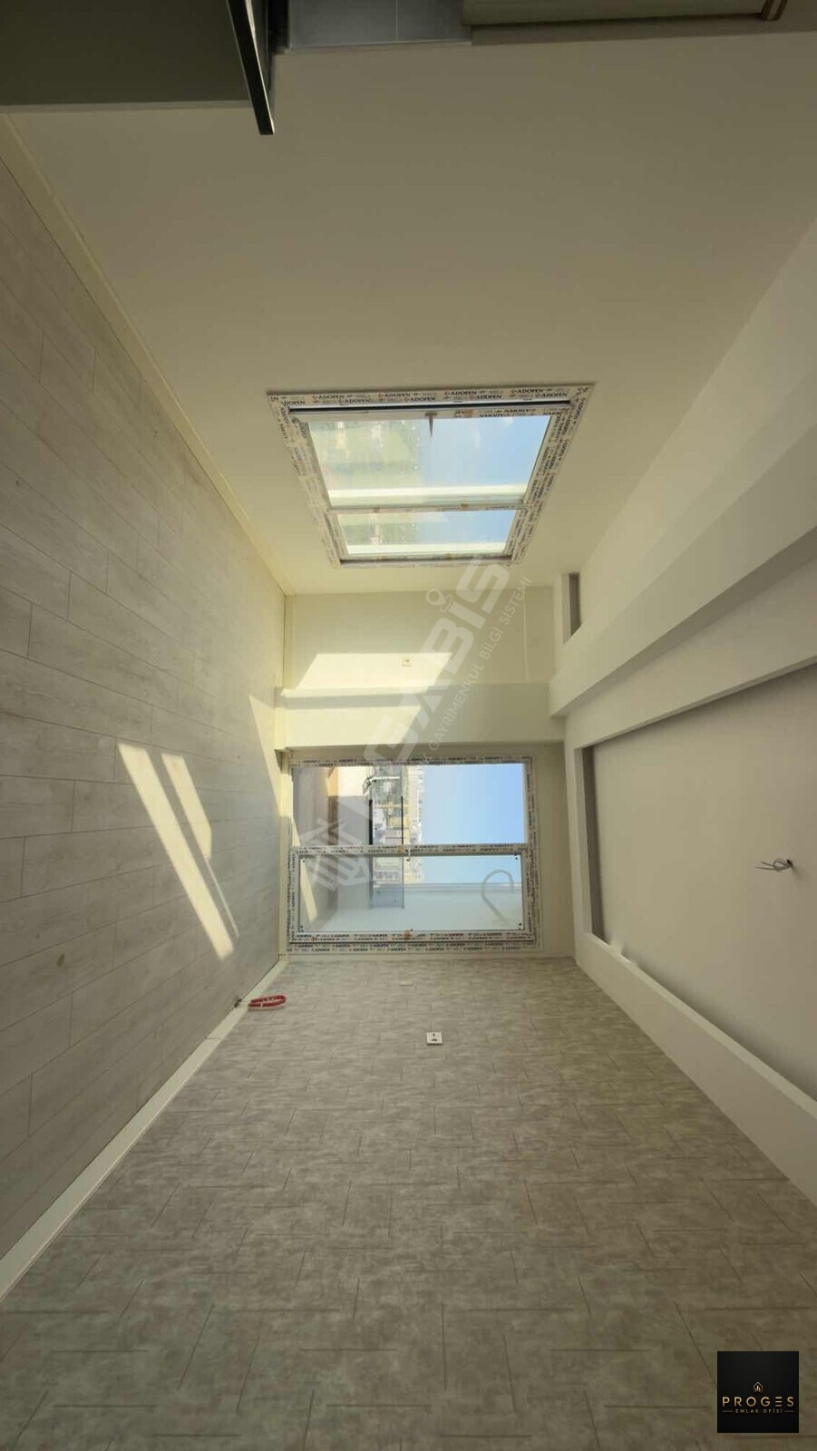 PROGES'TEN TÖMÜK'TE SOSYAL DONATLI 2+1 SATILIK DAİRE - 10