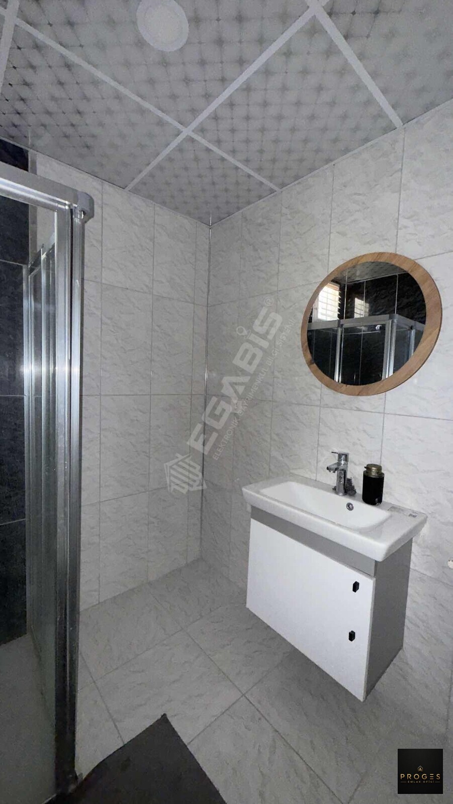 PROGES'TEN TÖMÜK'TE 3 CEPHELİ HAVUZLU 1+1 EŞYALI SATILIK DAİRE - 13