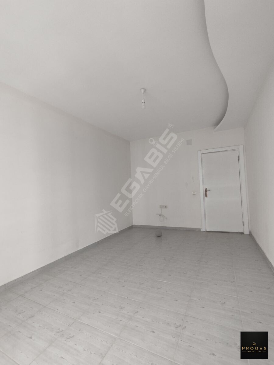 AŞAĞI ALATA DA KİRALIK 2+1 DAİRE - 16