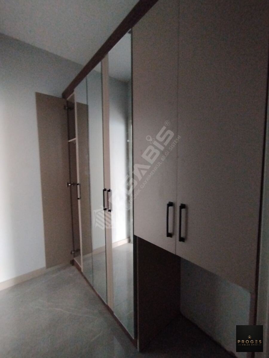 ERDEMLİ TÖMÜKTE HAVUZLU SİTEDE SATILIK 2+1 BAĞIMSIZ MUTFAK DAİRE - 21