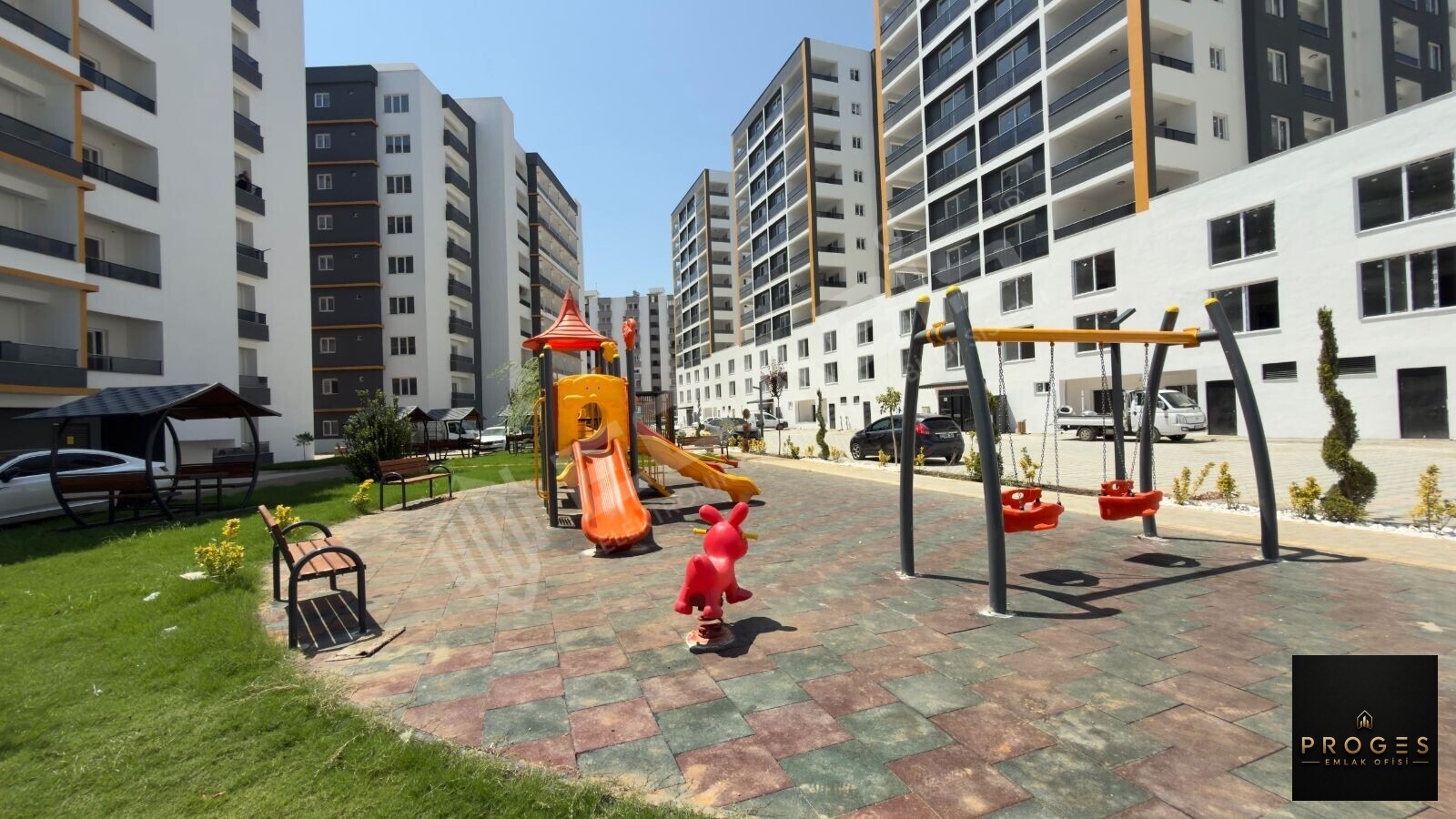 ERDEMLİ TÖMÜKTE HAVUZLU SİTEDE SATILIK 2+1 BAĞIMSIZ MUTFAK DAİRE - 28