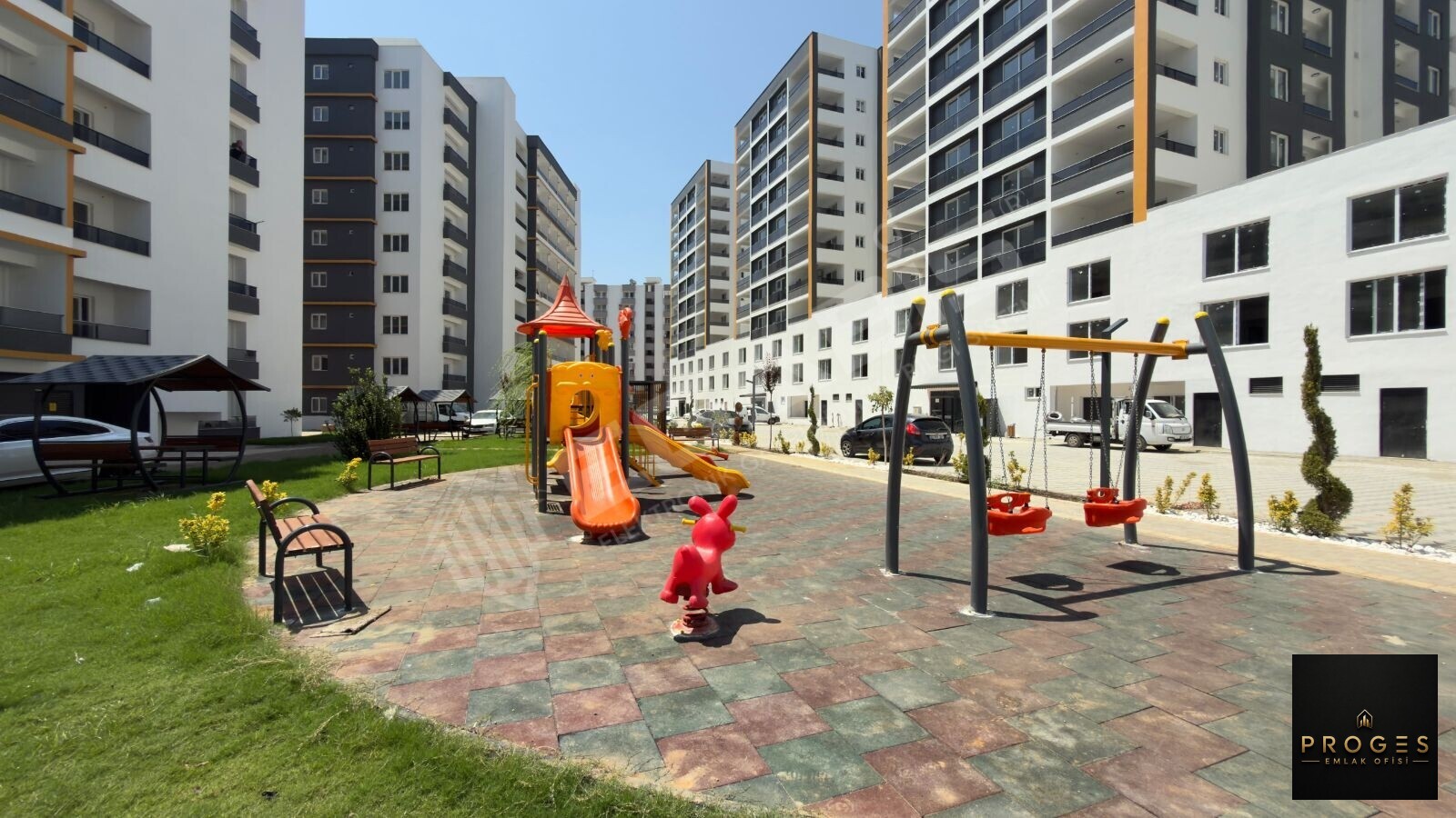 ERDEMLİ TÖMÜKTE HAVUZLU SİTEDE SATILIK 2+1 BAĞIMSIZ MUTFAK DAİRE - 29