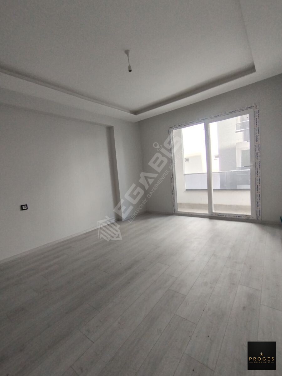 ERDEMLİ TÖMÜKTE HAVUZLU SİTEDE SATILIK 2+1 BAĞIMSIZ MUTFAK DAİRE - 17