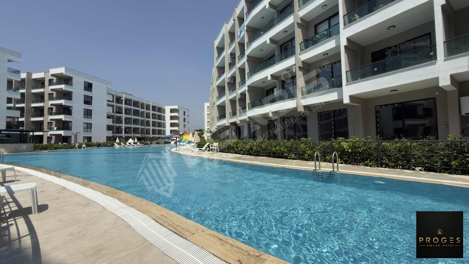 PROGES'TEN YATAY MİMARİ TATİL KÖYÜNDE 1+1 LÜX DAİRE - 32