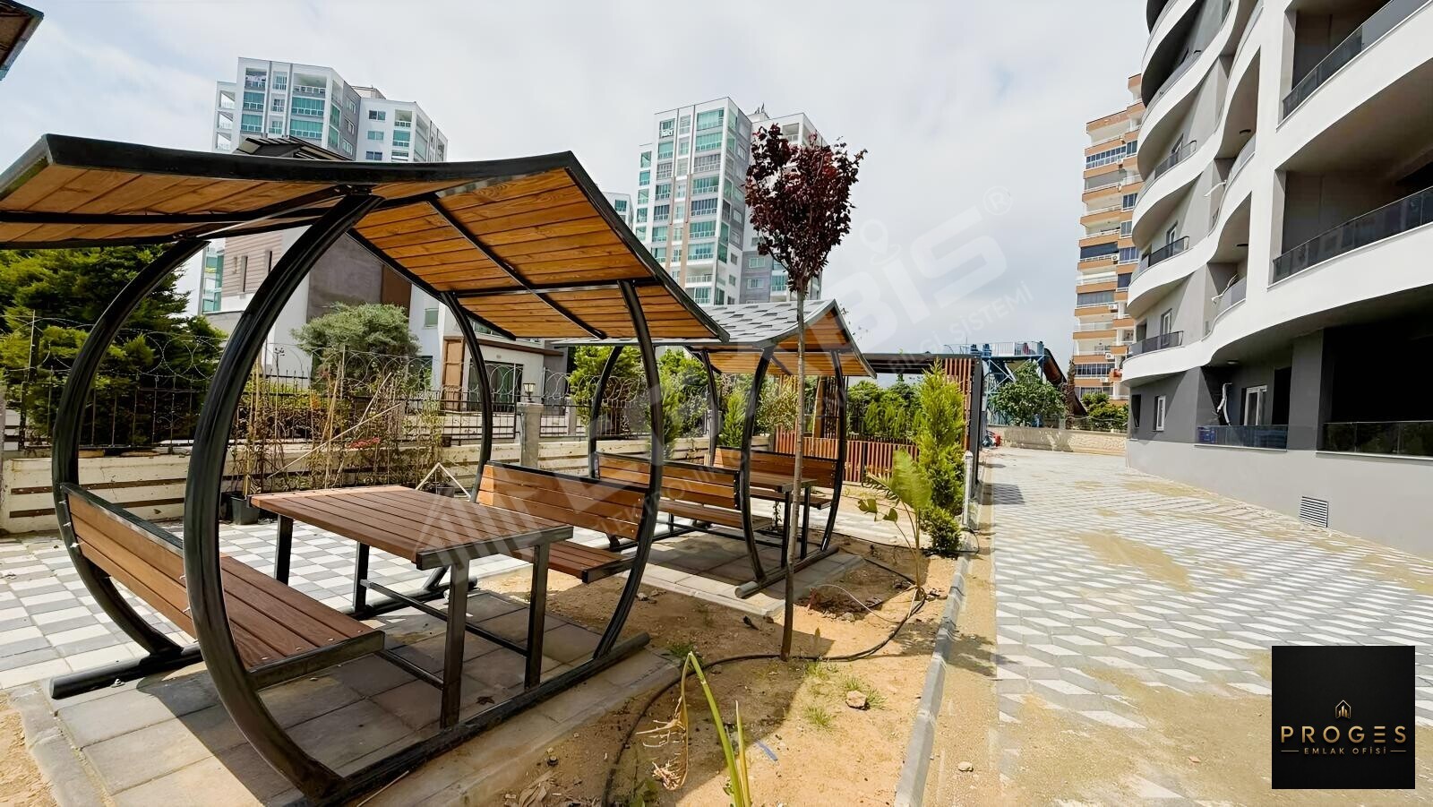 PROGES'TEN TÖMÜK'TE DENİZ MANZARALI HAVUZ & AQUAPARK 1+1 SATILIK - 19