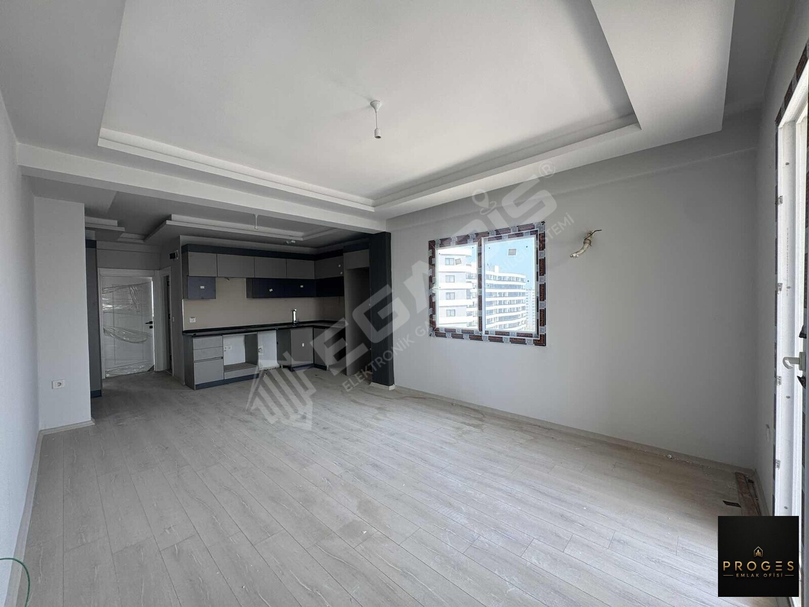 PROGES'TEN ARPAÇBAHŞIŞ MH HAVUZLU SİTEDE SATILIK 2+1 - 3