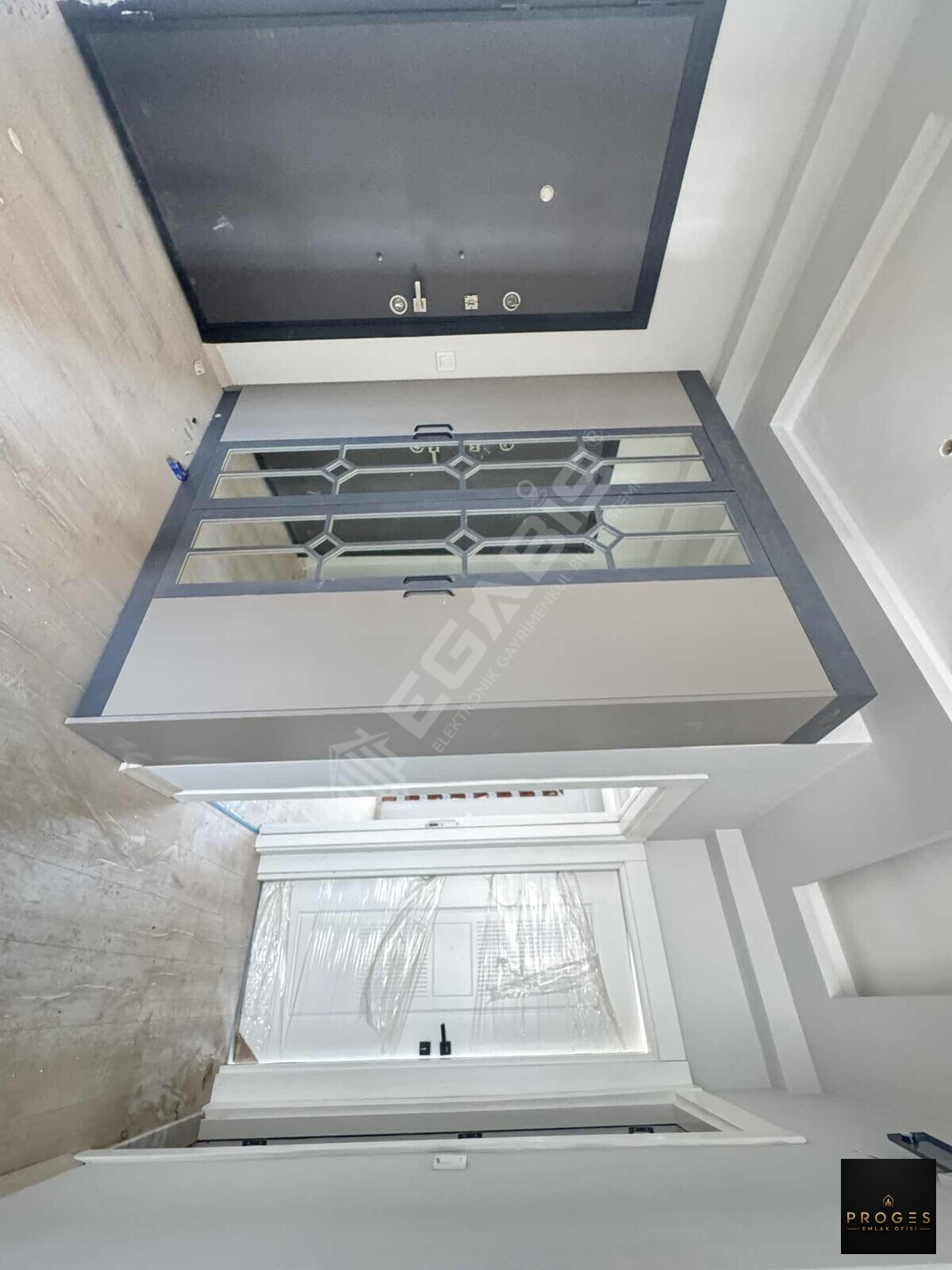 PROGES'TEN ARPAÇBAHŞIŞ MH HAVUZLU SİTEDE SATILIK 2+1 - 8