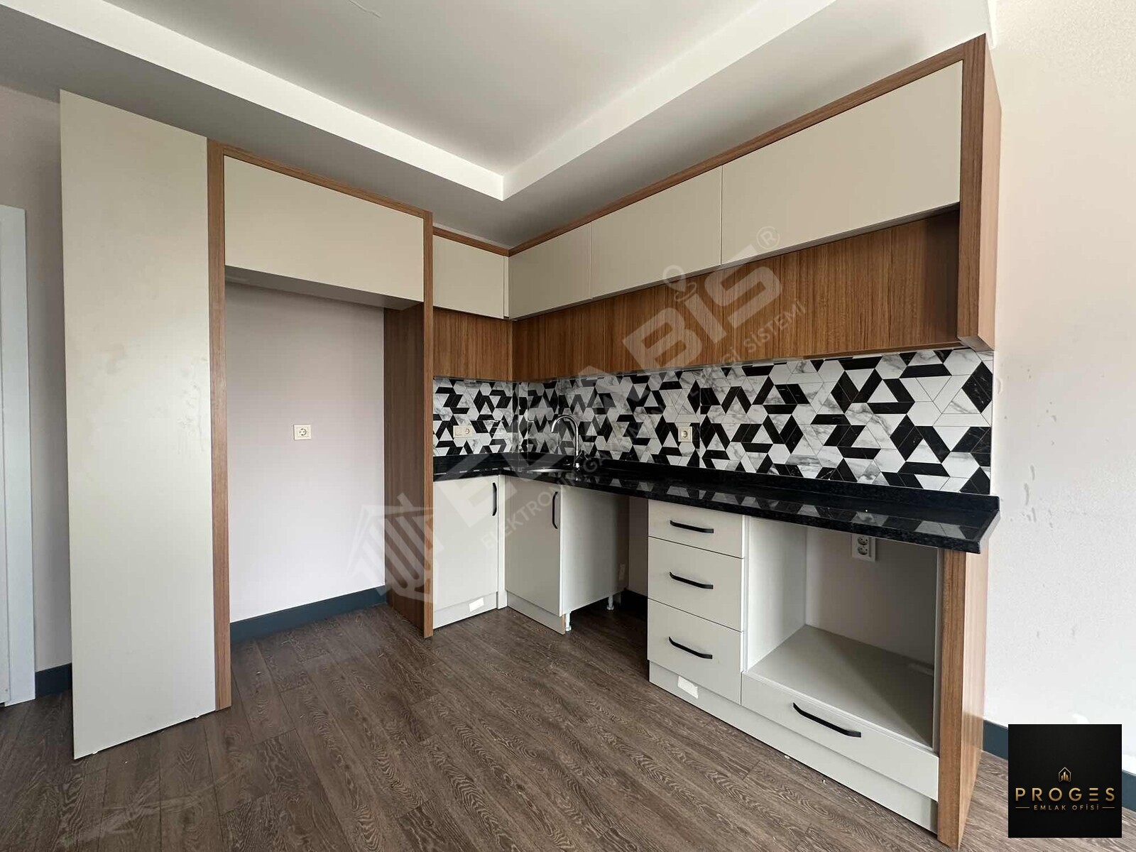 PROGES'TEN İSKANLI 1+1 SATILIK DAİRE