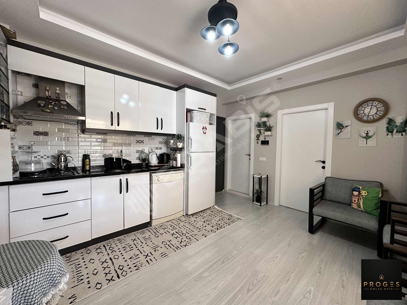PROGES'TEN LİMONLU 'DA DENİZE 100 MT İSKANLI 1+1 SATILIK DAİRE