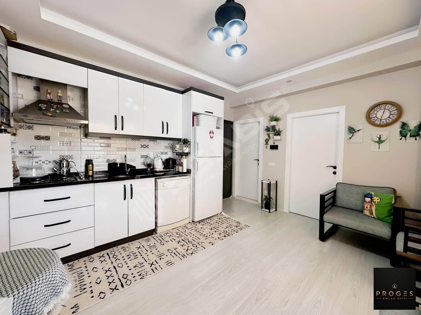 PROGES'TEN LİMONLU 'DA DENİZE 100 MT İSKANLI 1+1 SATILIK DAİRE