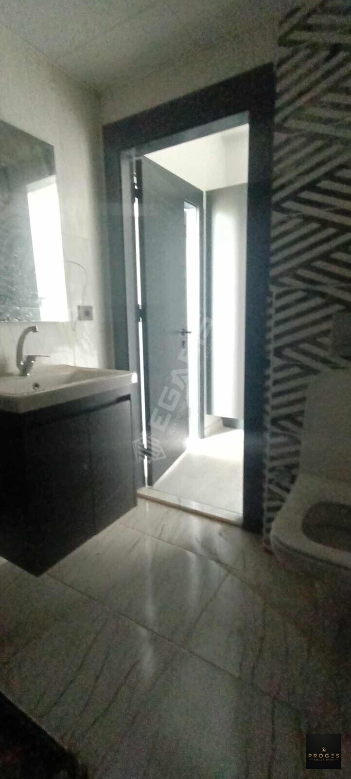 PROGES'TEN TÖMÜK MH 1+1 SATILIK DAİRE - 12