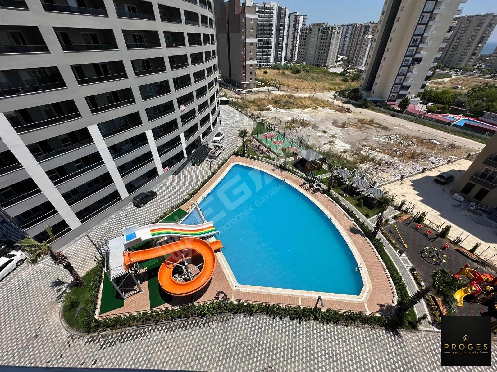 PROGES'TEN TÖMÜKTE SOSYAL DONATILI 2+1 KİRALIK DAİRE