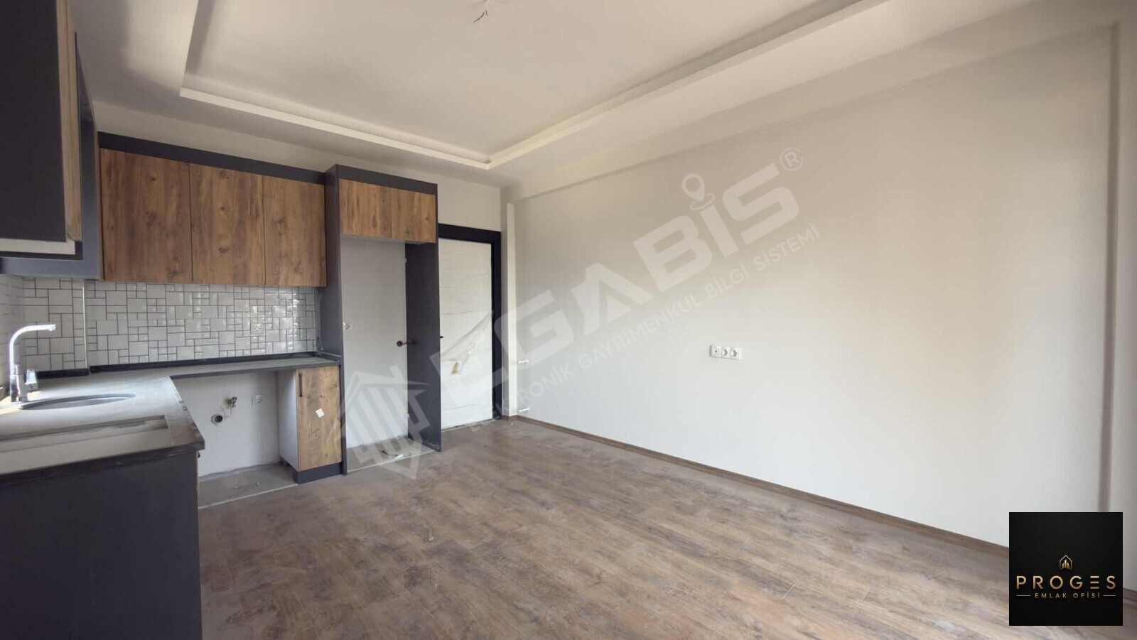 PROGES'TEN AÇIK KAPALI HAVUZ AQUAPARKLI 3+1 SATILIK DAİRE - 4