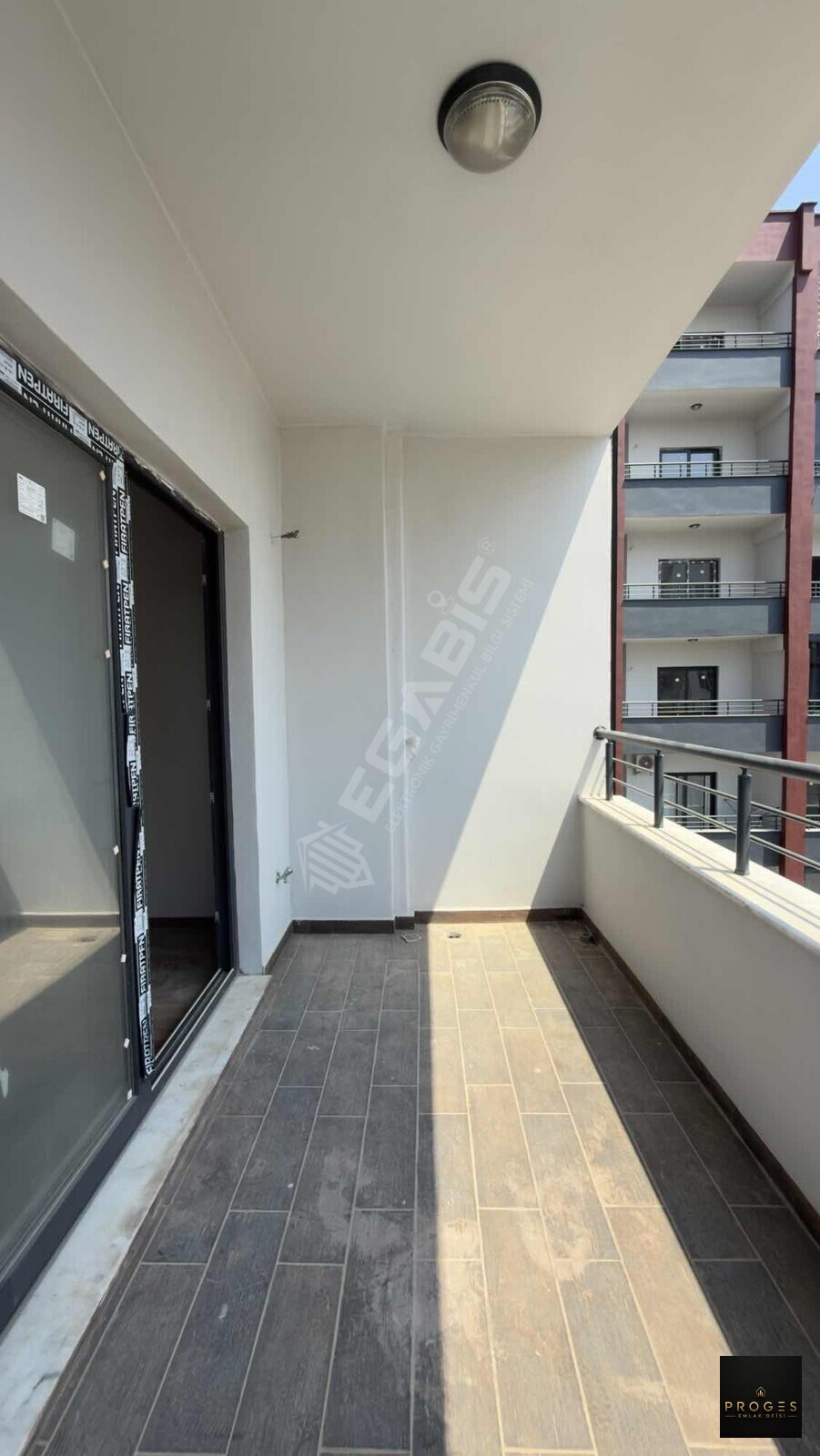 PROGES'TEN AÇIK KAPALI HAVUZ AQUAPARKLI 3+1 SATILIK DAİRE - 6