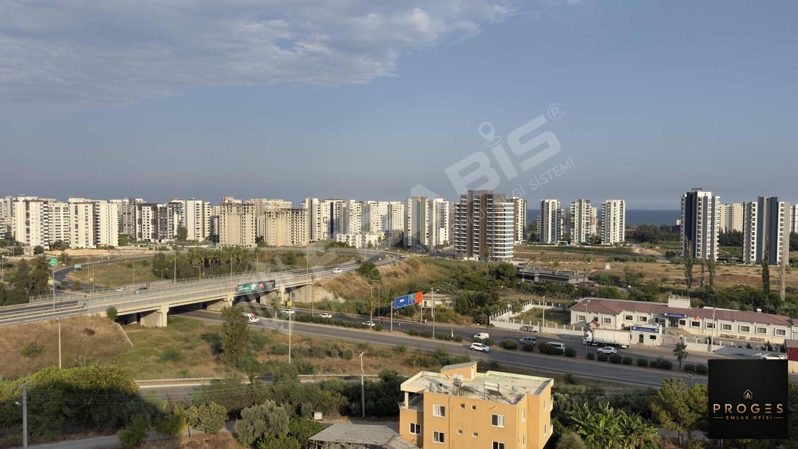 PROGES'TEN ÇEŞMELİ'DE İSKANLI HAVUZLU YATIRIMA UYGUN 1+1 SATILIK - 11