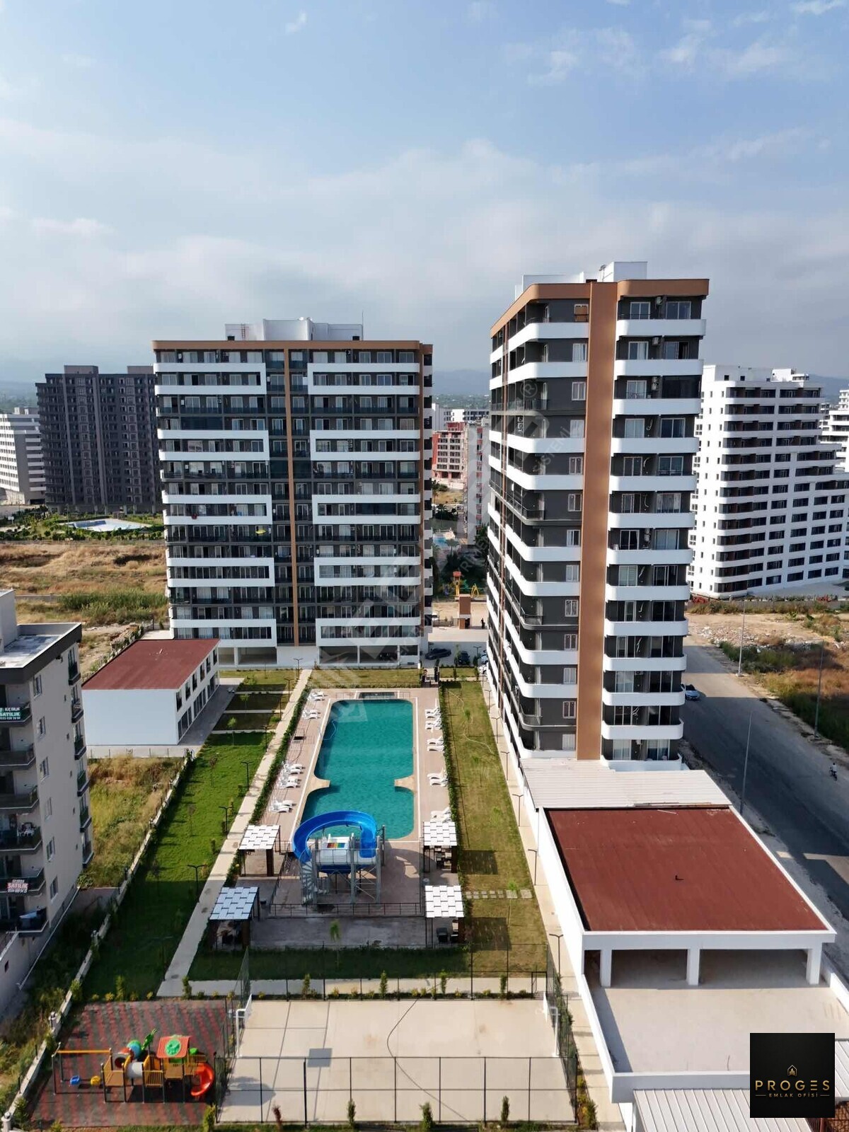 PROGES'TEN TÖMÜK'TE HAVUZLU SİTE İÇİNDE 1+1 SATILIK - 5