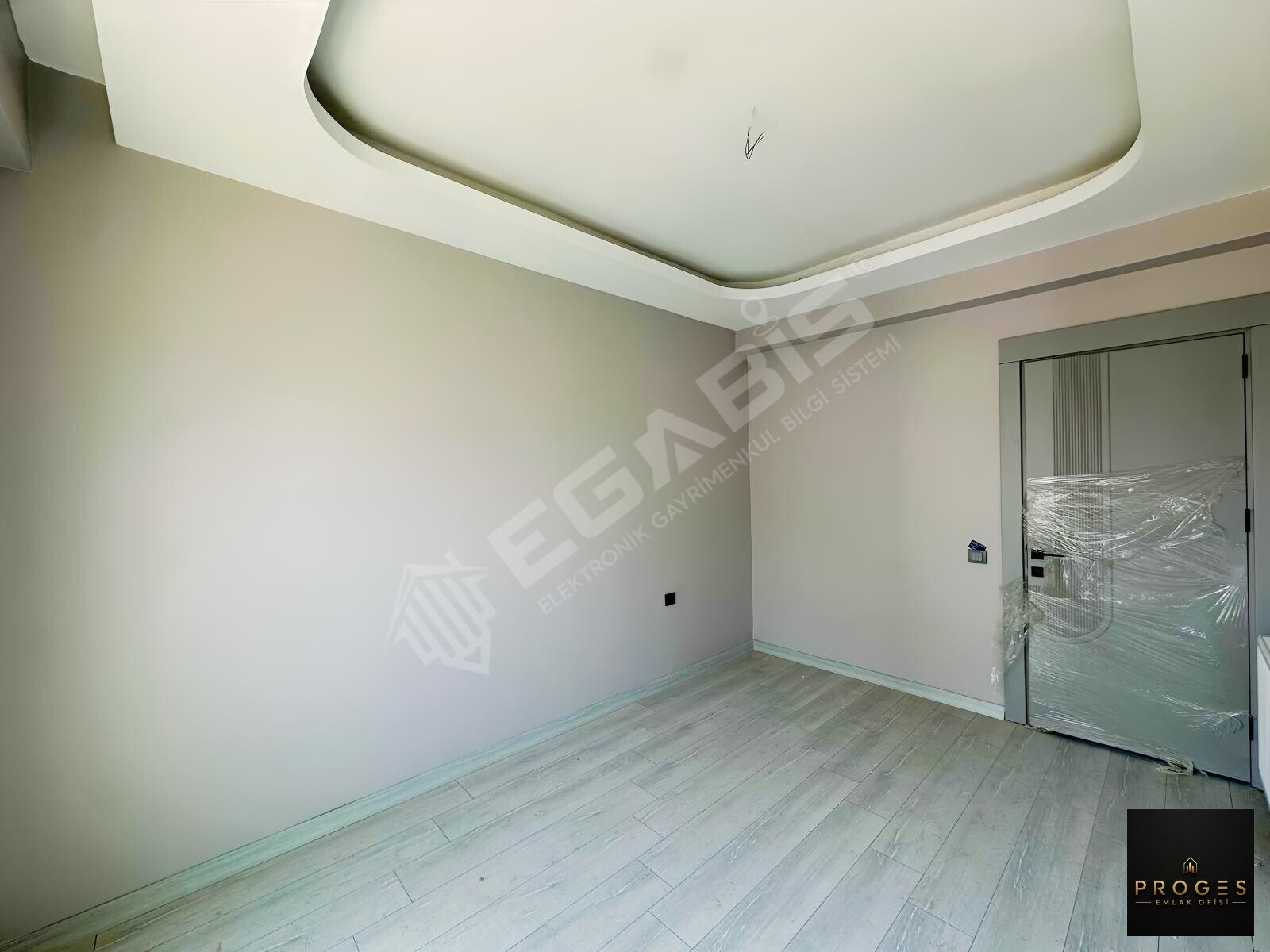 PROGES'TEN TECE'DE GENİŞ METRAJLI FIRSAT DAİRE - 10