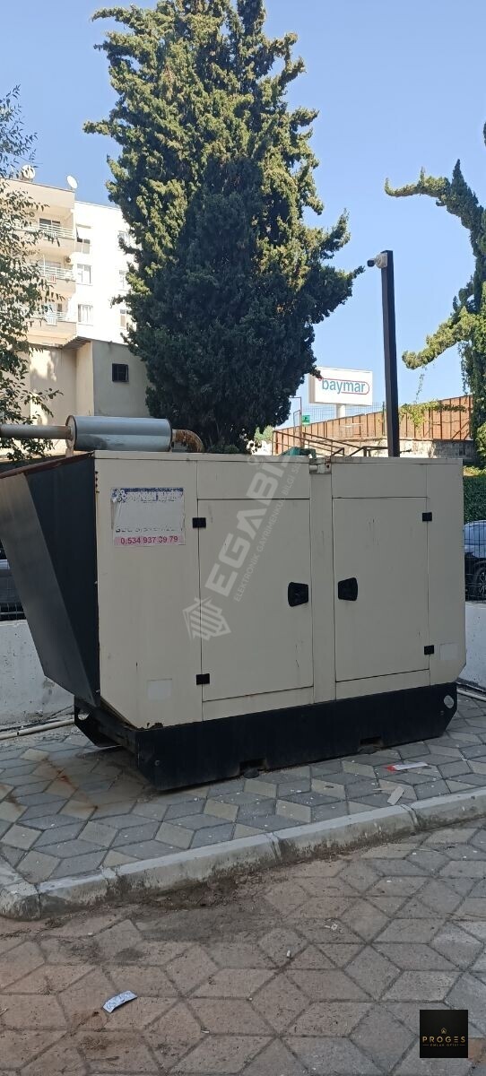 PROGES'TEN MEZİTLİ GMK BULVARINDA GENİŞ 2+1 KİRALIK DAİRE - 4