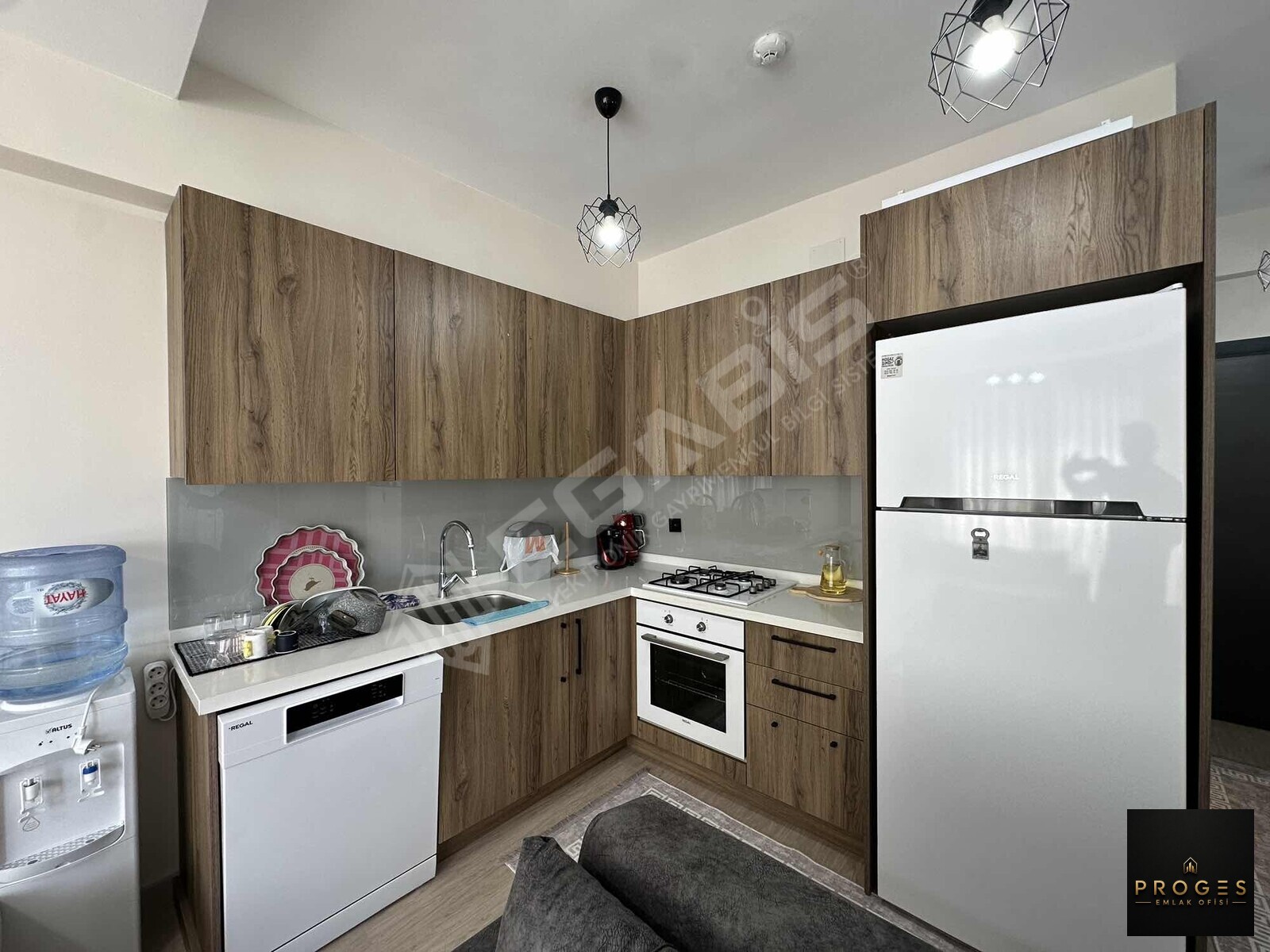 PROGES'TEN ÇEŞMELI'DE EŞYALI KİRALIK DAİRE - 7