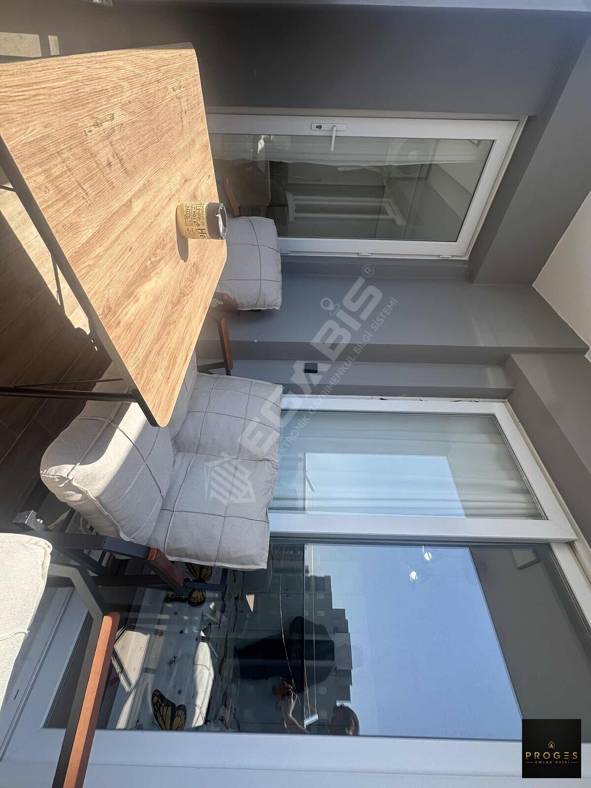 PROGES'TEN ÇEŞMELI'DE EŞYALI KİRALIK DAİRE - 25
