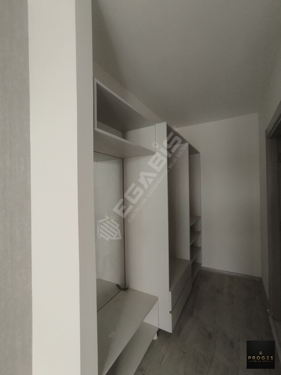 ERDEMLİ TÖMÜK MAHALLESİNDE HAVUZLU SİTE DE KİRALIK 2+1 DAİRE - 28